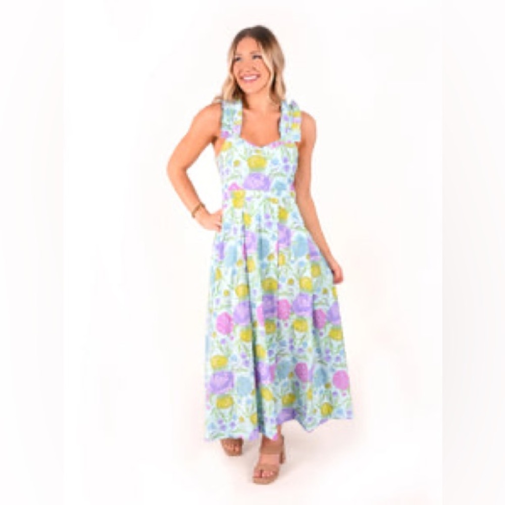 Emily McCarthy Empire Maxi - Peony Party - size large
